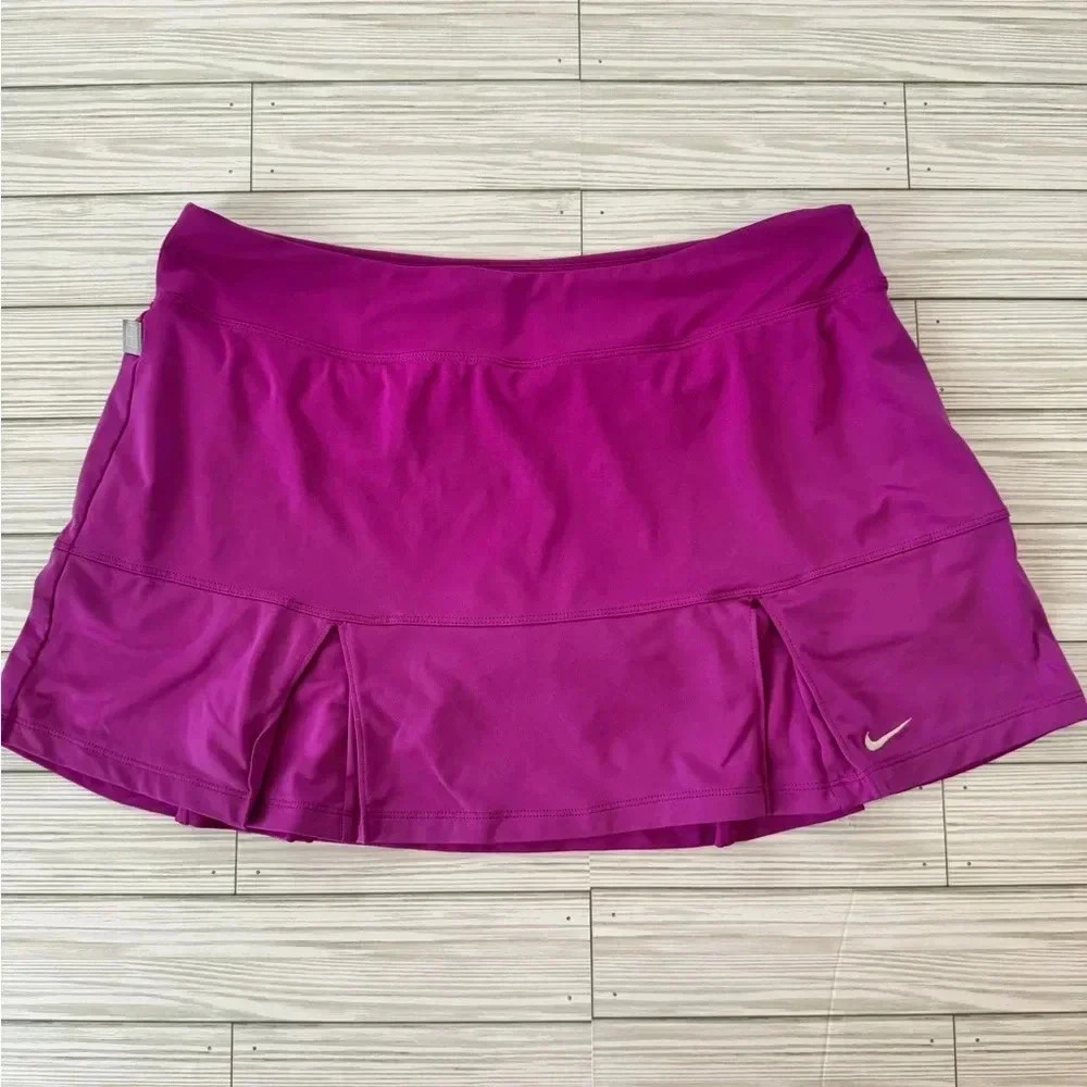 Nike Women's Purple Skort